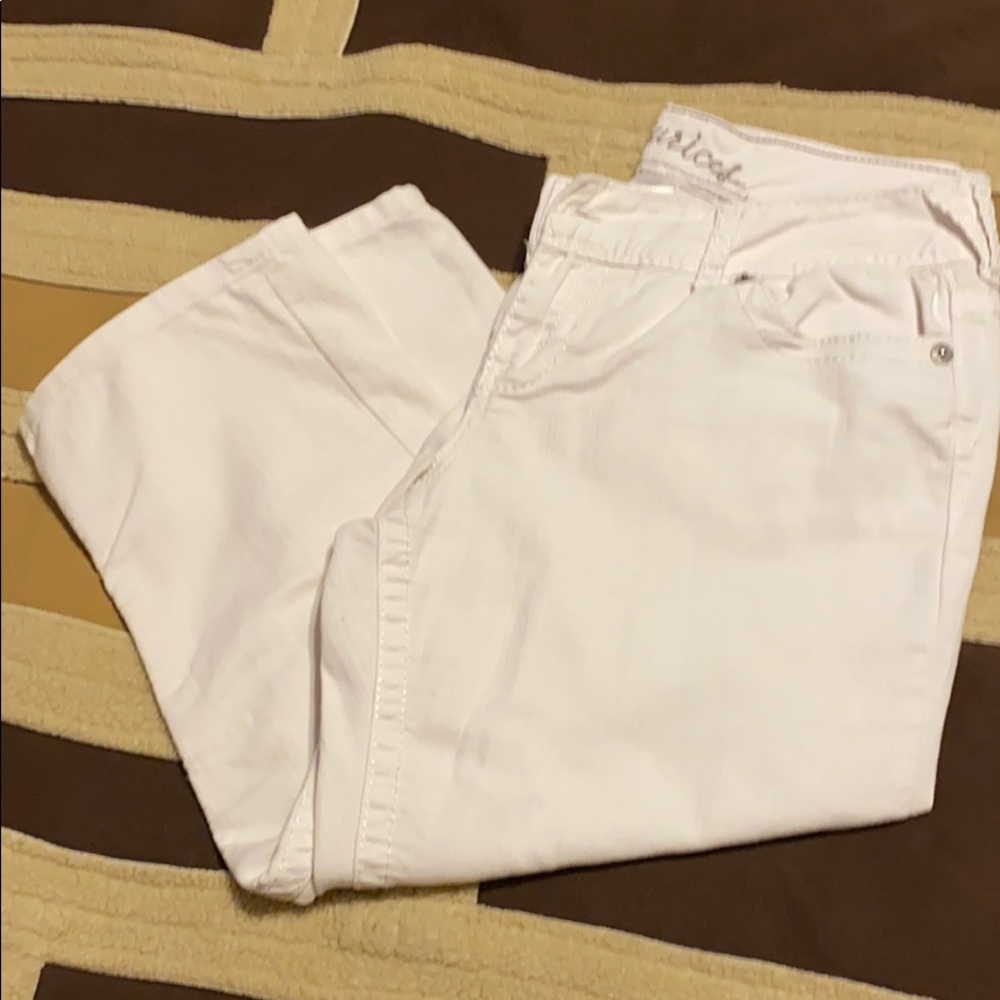 Maurices STRAIGHT Capri